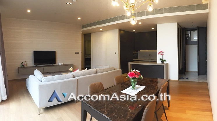  2 Bedrooms  Condominium For Rent in Silom, Bangkok  near MRT Lumphini (AA23171)