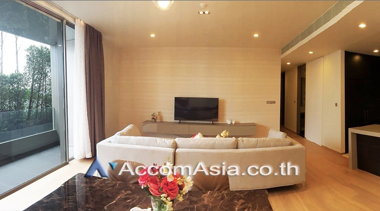  2 Bedrooms  Condominium For Rent in Silom, Bangkok  near MRT Lumphini (AA23171)