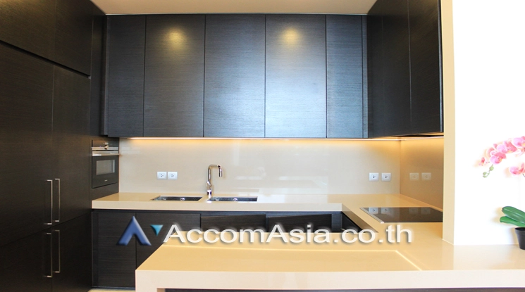 5  2 br Condominium For Rent in Silom ,Bangkok MRT Lumphini at Saladaeng One AA23171