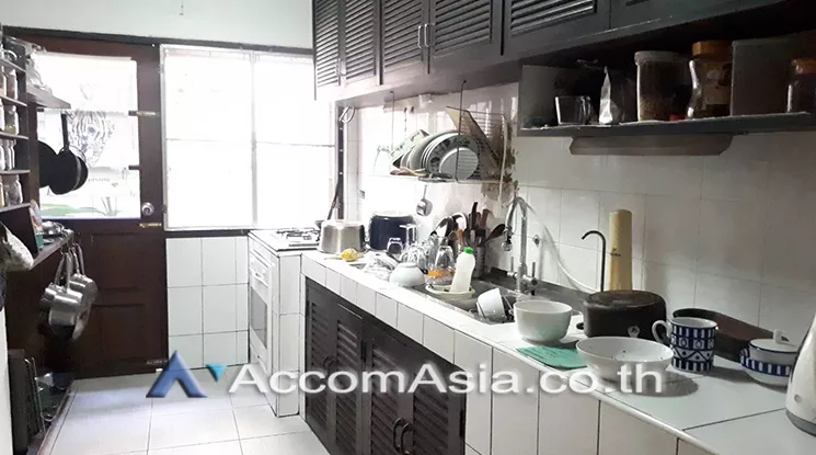 6  3 br House For Rent in sukhumvit ,Bangkok BTS Phrom Phong AA23180