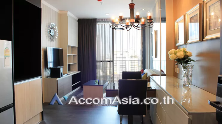 Corner Unit |  1 Bedroom  Condominium For Rent & Sale in Sukhumvit, Bangkok  near BTS Asok - MRT Sukhumvit (AA23247)