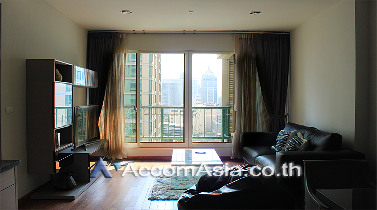 Corner Unit |  2 Bedrooms  Condominium For Rent & Sale in Ploenchit, Bangkok  near BTS Chitlom (AA23259)