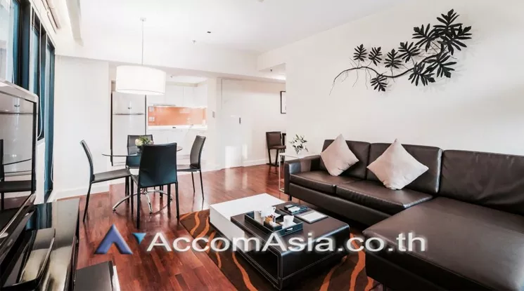  2 Bedrooms  Apartment For Rent in Sukhumvit, Bangkok  near BTS Nana (AA23337)