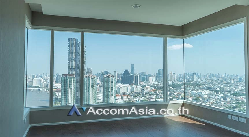 11  3 br Condominium For Sale in Rama 3 ,Bangkok BTS Saphan Taksin at Menam Residences AA23343