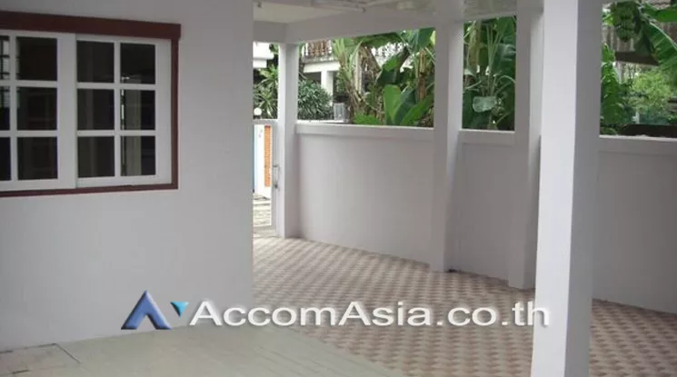  1  3 br House For Sale in Sukhumvit ,Bangkok BTS Bang Chak AA23357