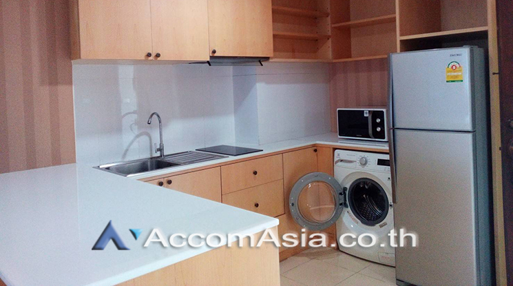  2 Bedrooms  Condominium For Rent in Sukhumvit, Bangkok  near BTS Phrom Phong (AA23483)