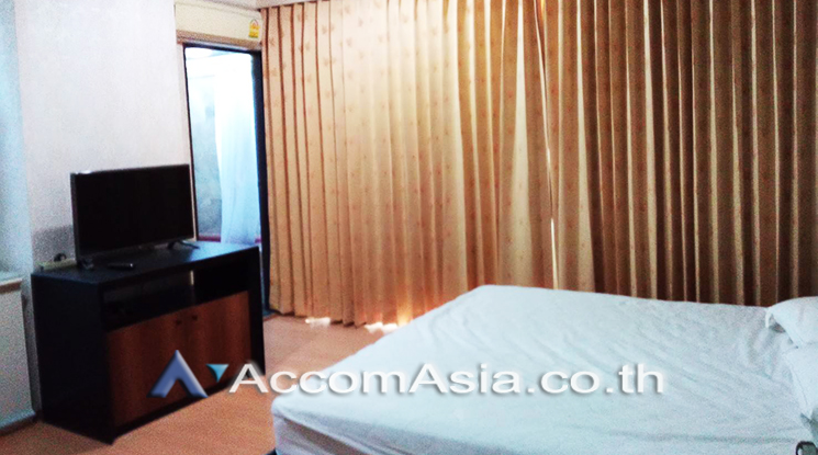  2 Bedrooms  Condominium For Rent in Sukhumvit, Bangkok  near BTS Phrom Phong (AA23484)