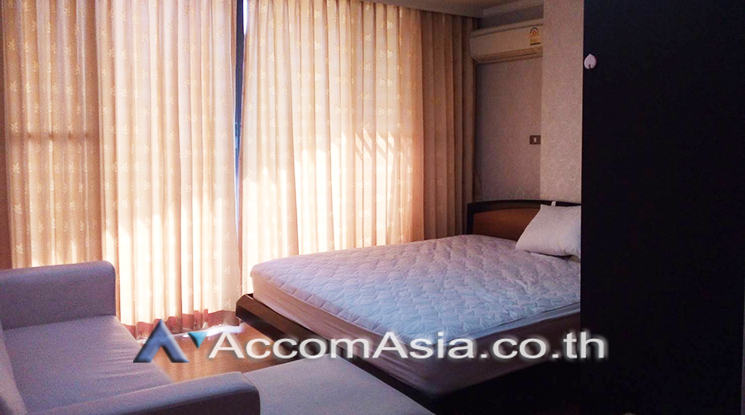  2 Bedrooms  Condominium For Rent in Sukhumvit, Bangkok  near BTS Phrom Phong (AA23484)