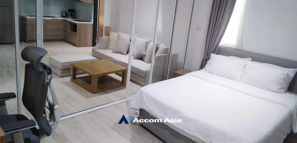  1 Bedroom  Apartment For Rent in Sukhumvit, Bangkok  near BTS Thong Lo (AA23510)