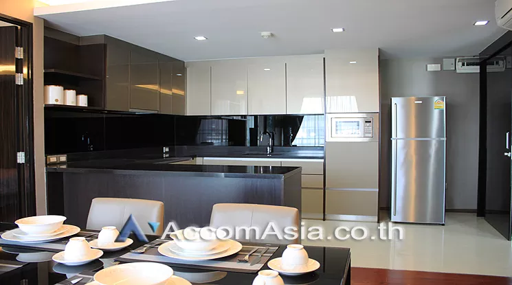  2 Bedrooms  Condominium For Rent in Sukhumvit, Bangkok  near BTS Ekkamai (AA23571)