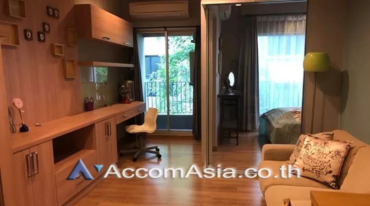  1 Bedroom  Condominium For Sale in Sukhumvit, Bangkok  near BTS Phrom Phong (AA23608)