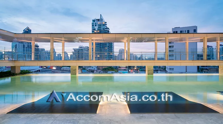  1 Bedroom  Condominium For Sale in Sukhumvit, Bangkok  near BTS Thong Lo (AA23880)