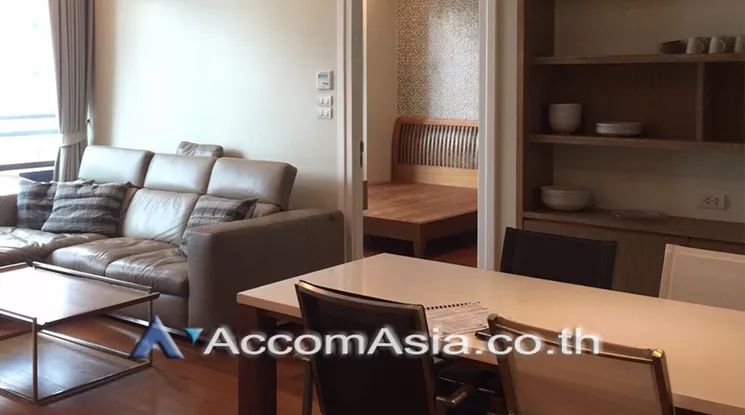  2 Bedrooms  Condominium For Rent in Sukhumvit, Bangkok  near BTS Phrom Phong (AA23946)