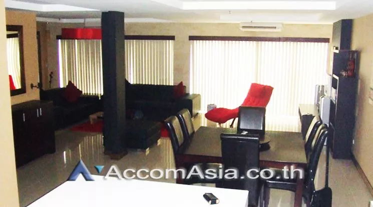  2 Bedrooms  Condominium For Rent in Sukhumvit, Bangkok  near BTS Phrom Phong (AA23960)