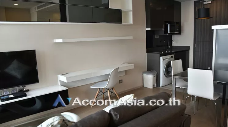  1 Bedroom  Condominium For Rent & Sale in Sukhumvit, Bangkok  near BTS Asok - MRT Sukhumvit (AA23998)