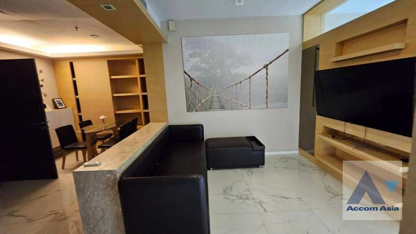  2 Bedrooms  Condominium For Rent & Sale in Sukhumvit, Bangkok  near BTS Thong Lo (AA24040)