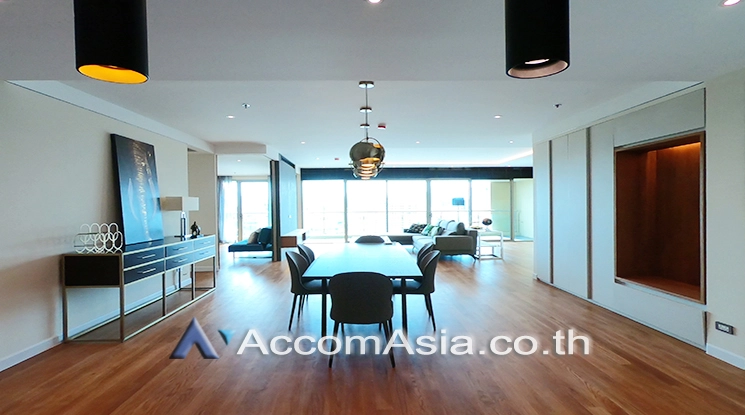 Lake View, Big Balcony, Pet friendly |  3 Bedrooms  Condominium For Rent in Sukhumvit, Bangkok  near BTS Asok - MRT Sukhumvit (AA24045)