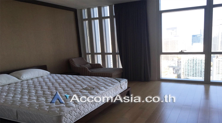 6  4 br Condominium For Rent in Ploenchit ,Bangkok BTS Ploenchit at Athenee Residence AA24066