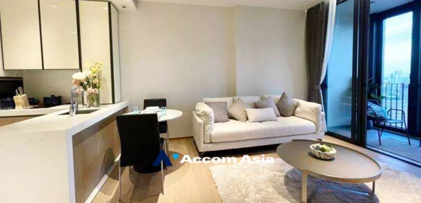  1 Bedroom  Condominium For Rent & Sale in Sukhumvit, Bangkok  near BTS Thong Lo (AA24070)