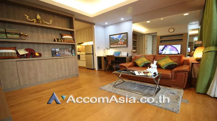  2 Bedrooms  Condominium For Rent in Sukhumvit, Bangkok  near BTS Phrom Phong (AA24108)