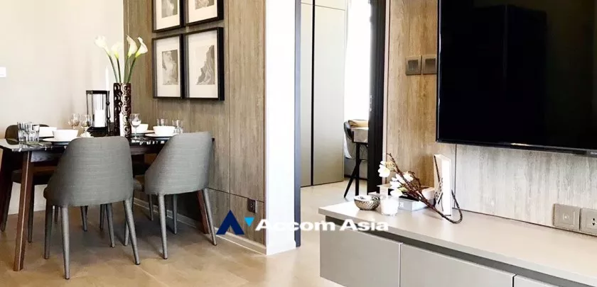 Corner Unit |  2 Bedrooms  Condominium For Rent in Sukhumvit, Bangkok  near BTS Asok - MRT Sukhumvit (AA24198)