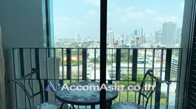 1 Bedroom  Condominium For Rent in Sukhumvit, Bangkok  near BTS Thong Lo (AA24210)