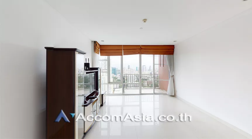 Pet friendly |  2 Bedrooms  Condominium For Rent in Sukhumvit, Bangkok  near BTS Ekkamai (AA24212)