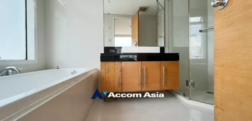 8  2 br Condominium For Rent in Sukhumvit ,Bangkok BTS Ekkamai at Fullerton Sukhumvit AA24213