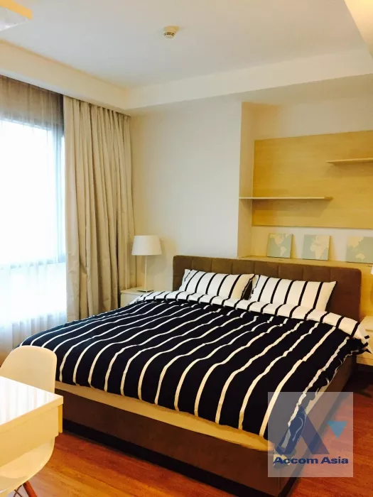 5  2 br Condominium For Sale in Ratchadapisek ,Bangkok BTS Thong Lo at Thru Thonglor AA24229