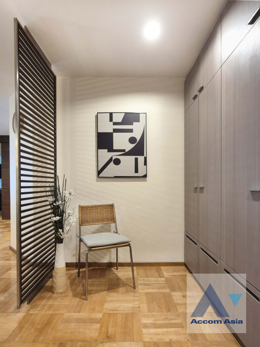 7  2 br Condominium For Rent in Sathorn ,Bangkok BRT Thanon Chan at Bangkok Garden Condominium AA24263