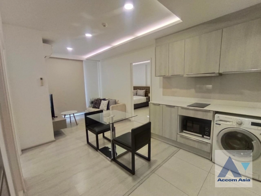  2 Bedrooms  Condominium For Rent in Sukhumvit, Bangkok  near BTS Thong Lo (AA24275)