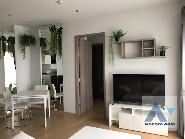  1 Bedroom  Condominium For Rent in Sukhumvit, Bangkok  near BTS Thong Lo (AA24278)