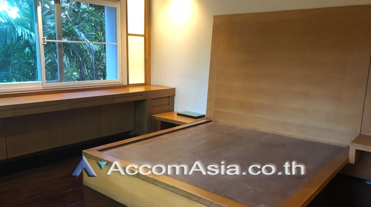 5  2 br Apartment For Rent in Phaholyothin ,Bangkok BTS Ari at Low rise Peaceful - Homely Atmosphere AA31386