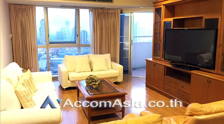 Pet friendly |  3 Bedrooms  Condominium For Rent in Sukhumvit, Bangkok  near BTS Phrom Phong (23869)