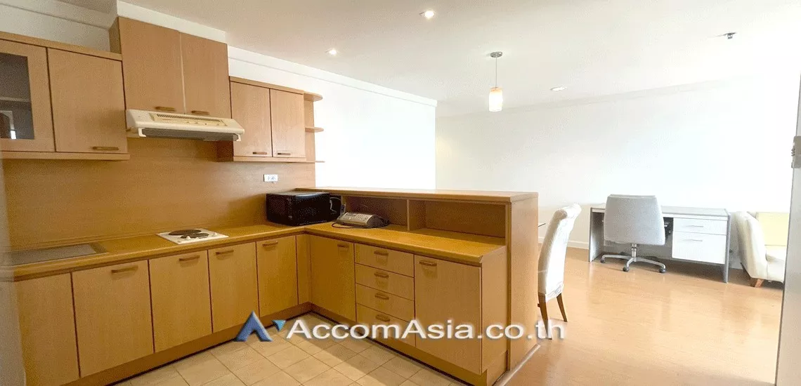 Pet friendly |  2 Bedrooms  Condominium For Rent in Sukhumvit, Bangkok  near BTS Phrom Phong (23877)