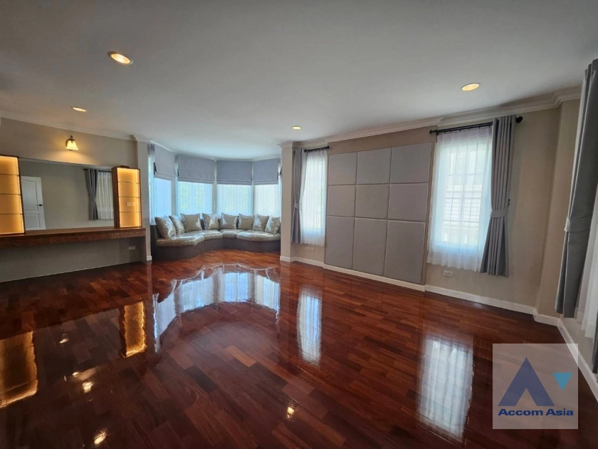 12  5 br House for rent and sale in Bangna ,Bangkok  at Fantasia Villa 4 AA31664