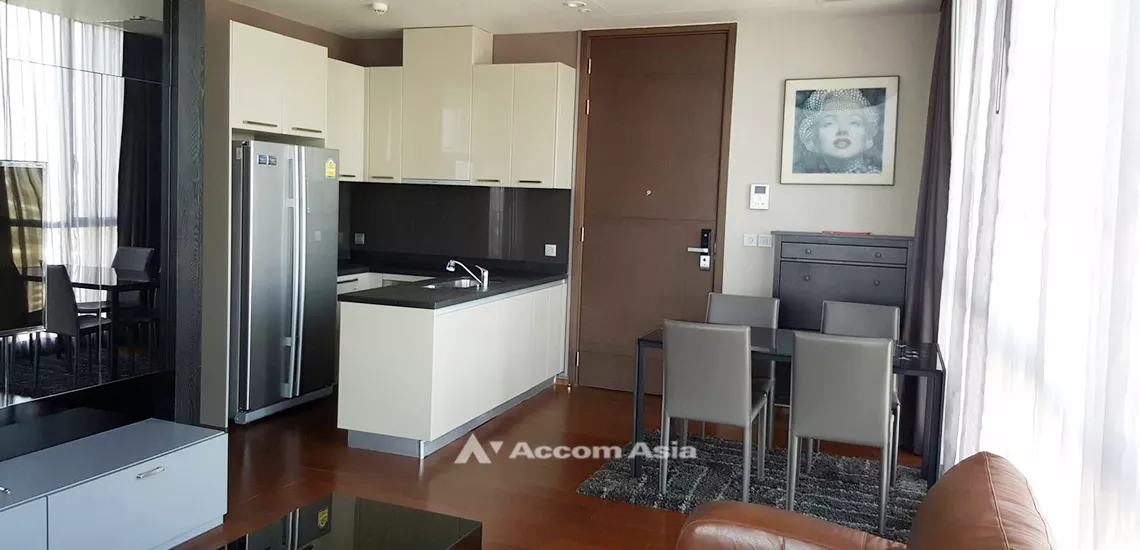  2 Bedrooms  Condominium For Rent in Sukhumvit, Bangkok  near BTS Thong Lo (AA24387)