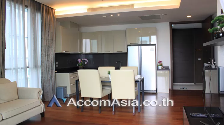  2 Bedrooms  Condominium For Rent in Sukhumvit, Bangkok  near BTS Thong Lo (AA24388)