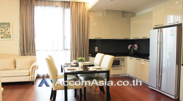  2 Bedrooms  Condominium For Rent in Sukhumvit, Bangkok  near BTS Thong Lo (AA24388)