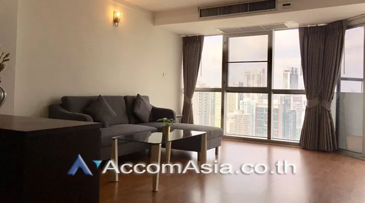  3 Bedrooms  Condominium For Rent in Sukhumvit, Bangkok  near BTS Phrom Phong (AA24396)