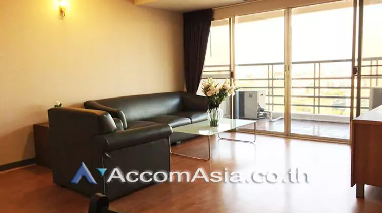  3 Bedrooms  Condominium For Rent in Sukhumvit, Bangkok  near BTS Phrom Phong (AA24397)