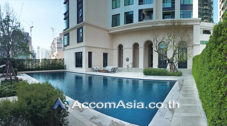  1 Bedroom  Condominium For Rent in Sukhumvit, Bangkok  near BTS Phrom Phong (AA24402)