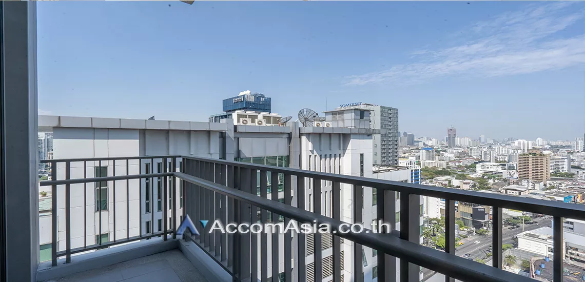  2 Bedrooms  Condominium For Rent in Sukhumvit, Bangkok  near BTS Thong Lo (AA24411)