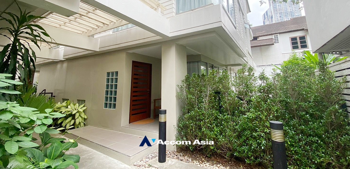 House suite for family 4 br House For Rent in Sukhumvit, Bangkok 