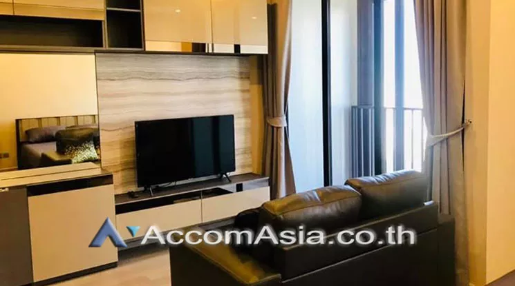  1 Bedroom  Condominium For Rent in Sukhumvit, Bangkok  near BTS Asok - MRT Sukhumvit (AA24443)