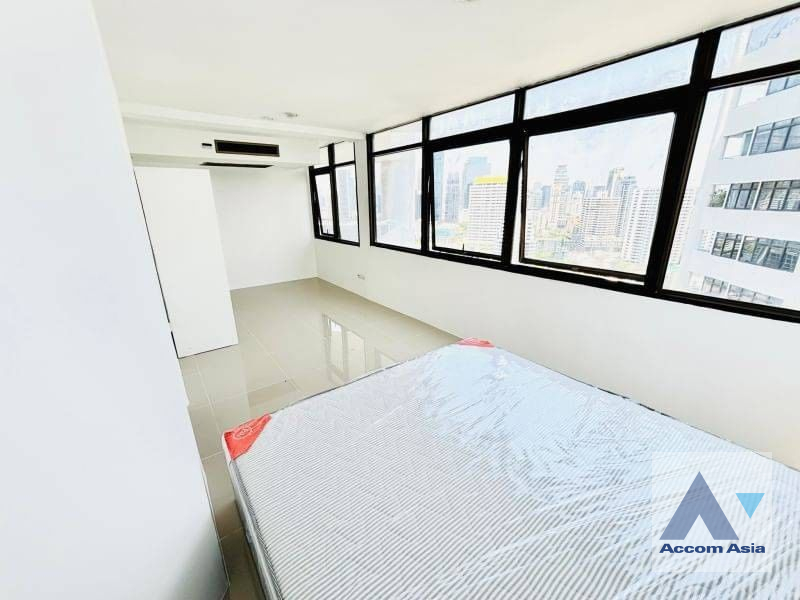 10  2 br Condominium For Rent in Sukhumvit ,Bangkok BTS Thong Lo at Waterford Park  AA24510