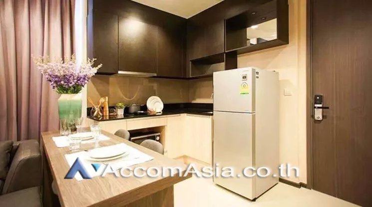  1 Bedroom  Condominium For Rent in Sukhumvit, Bangkok  near BTS Asok - MRT Sukhumvit (AA24512)