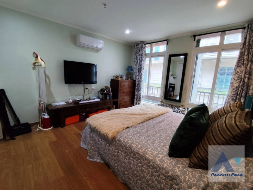 5  2 br Condominium For Sale in Sukhumvit ,Bangkok BTS Asok - MRT Sukhumvit at Wattana Suite AA24523