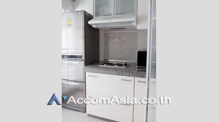  Condominium For Rent in Sukhumvit, Bangkok  near BTS Phrom Phong (AA24536)