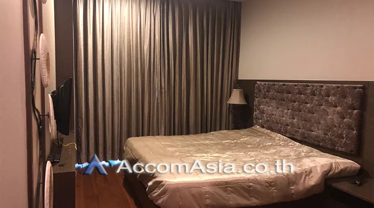  2 Bedrooms  Condominium For Sale in Sukhumvit, Bangkok  near BTS Thong Lo (AA24543)